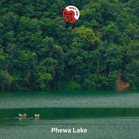Hotel Glory Garden Pokhara Zewnętrze zdjęcie
