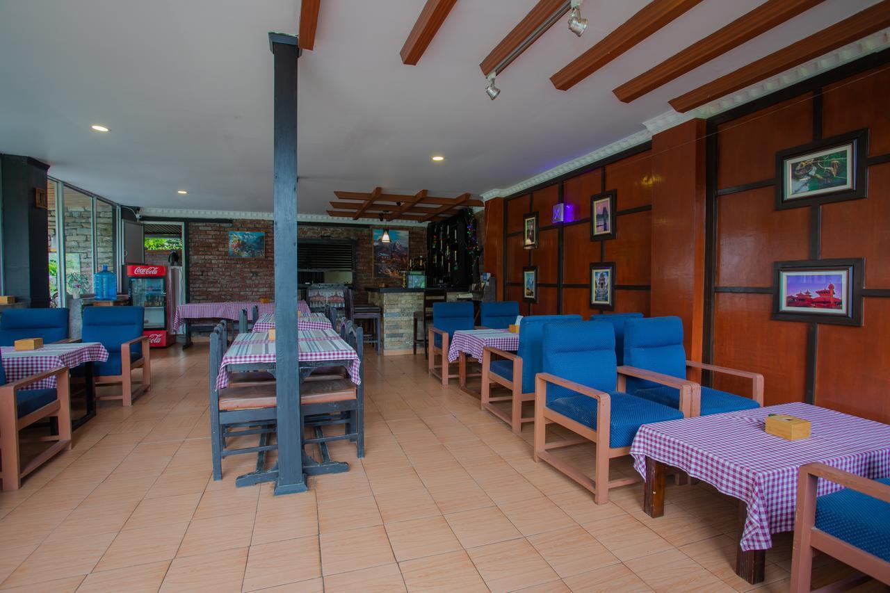 Hotel Glory Garden Pokhara Zewnętrze zdjęcie