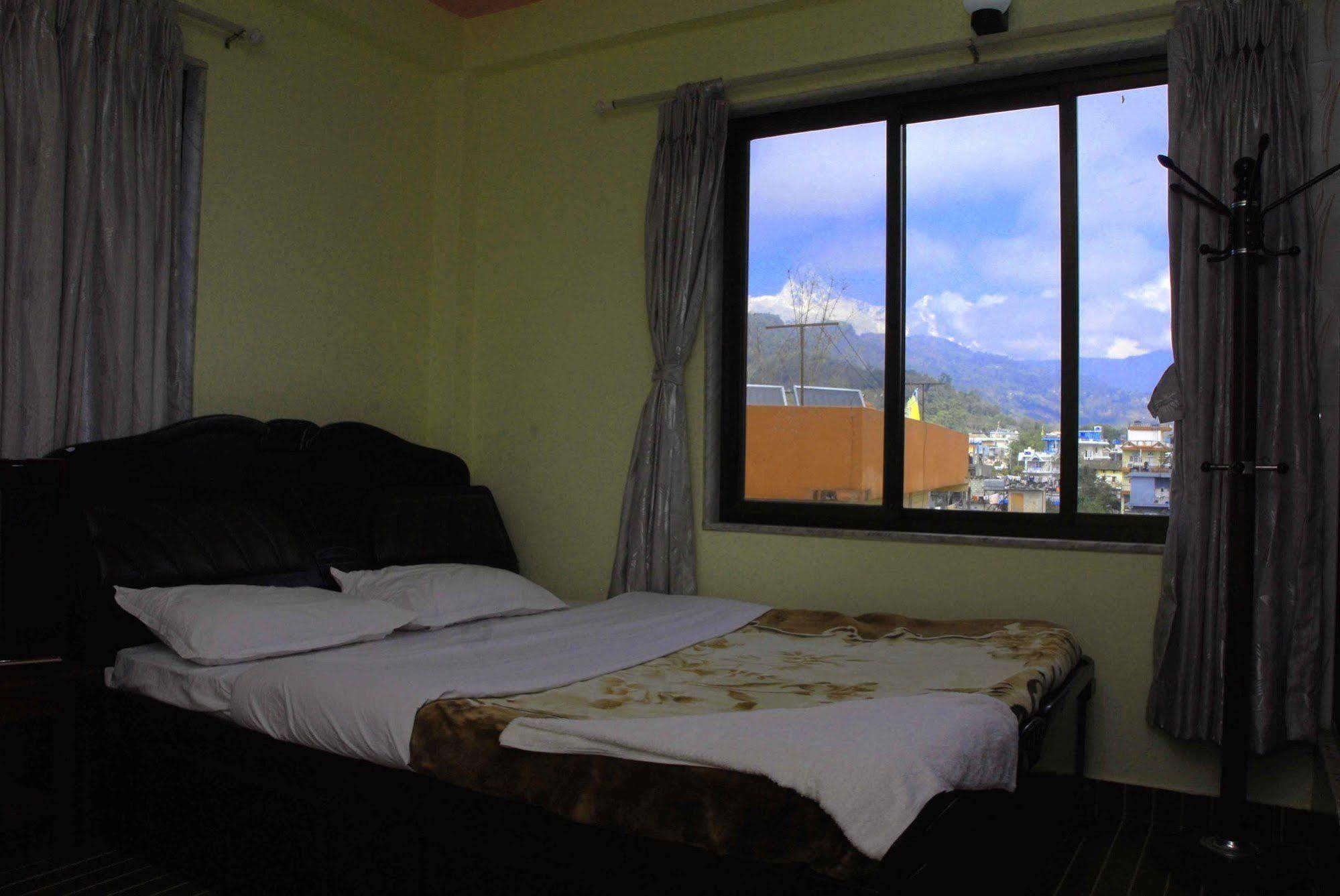 Hotel Glory Garden Pokhara Zewnętrze zdjęcie