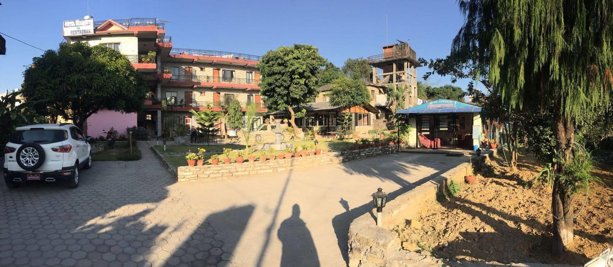 Hotel Glory Garden Pokhara Zewnętrze zdjęcie